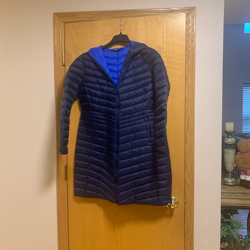 Lands' End Women's Navy Hooded Puffer Jacket